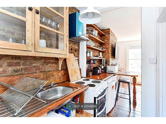 1 Bedroom Flat To Rent In Stoke Newington Church St, London, N16