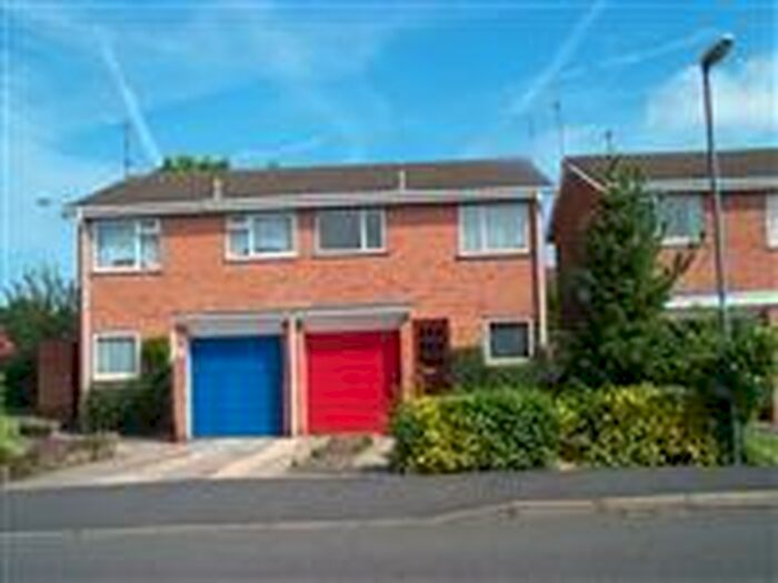 3 Bedroom House To Rent In Austwick Close, Warwick, CV34
