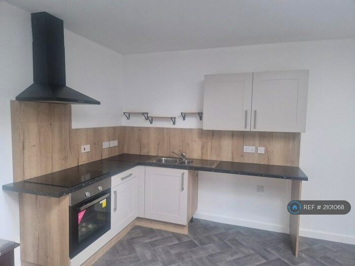 1 Bedroom Flat To Rent In Lyndon Road, Solihull, B92