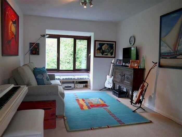 1 Bedroom Flat To Rent In St. Pauls Court, Reading, RG1