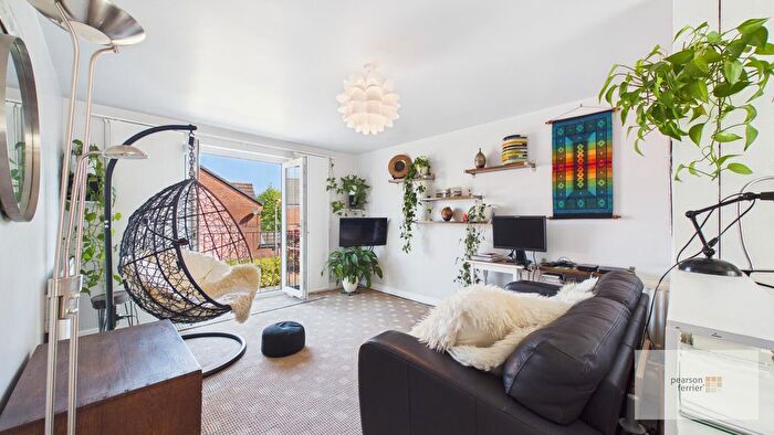 2 Bedroom Flat For Sale In Valley Mill Lane, Bury, BL9