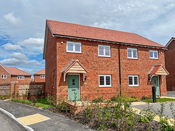 2 Bedroom Semi-Detached House For Sale In Watlington - Shared Ownership, OX49
