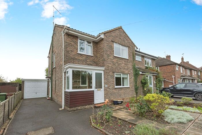 3 Bedroom Semi-Detached House For Sale In Forest Road, Tunbridge Wells, Kent, TN2