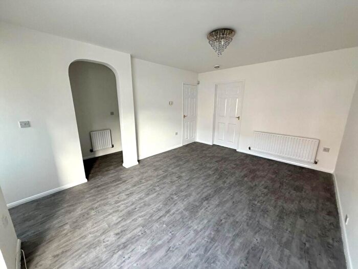 3 Bedroom Terraced House For Sale In Harron Close, Westvale, L32