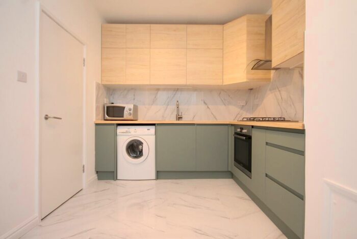 1 Bedroom Flat To Rent In Durdans House, Farrier St, Camden, NW1