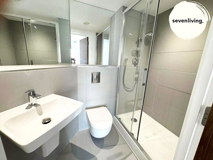 2 Bedroom Apartment To Rent In The Grand Exchange, Market Street, Bracknell, RG12