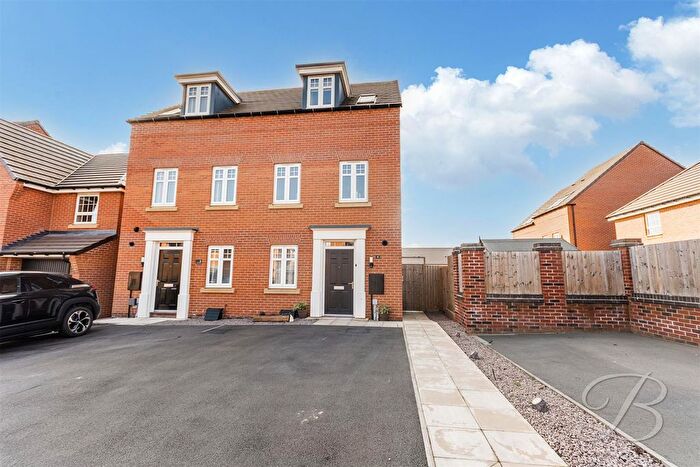 4 Bedroom Semi Detached House For Sale In Bevin Place, Edwinstowe, NG21
