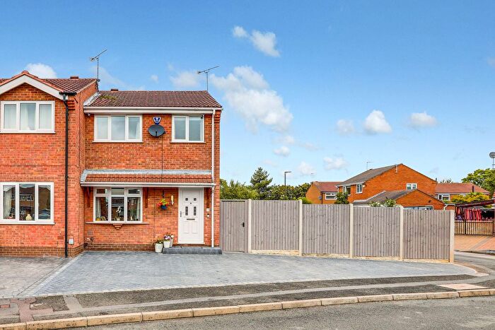 3 Bedroom Semi-detached House For Sale In Bakewell Road, Long Eaton, NG10
