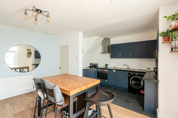 3 Bedroom End Of Terrace House For Sale In Dovercourt Road, Horfield, Bristol, BS7