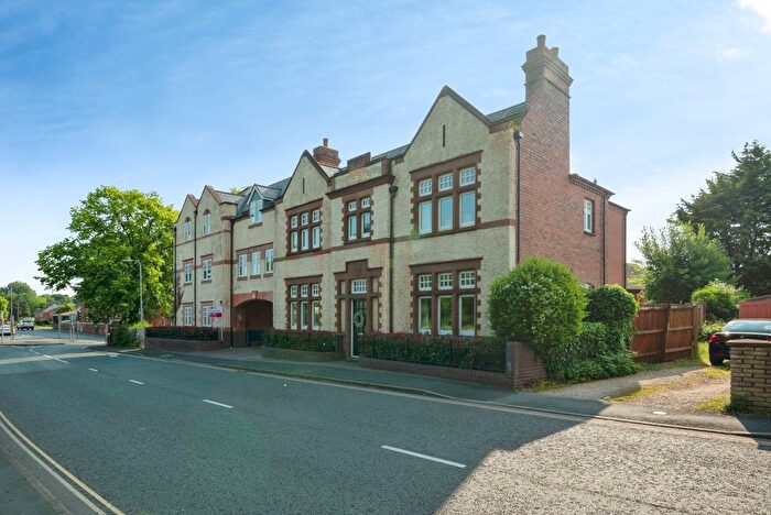 2 Bedroom Flat To Rent In Villeneuve Mews, Stourport-On-Severn, DY13