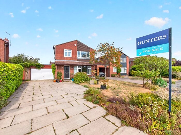 3 Bedroom Property For Sale In Nairn Close, York, YO24