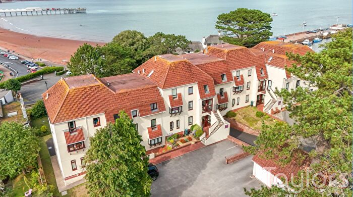 2 Bedroom Flat For Sale In Cleveland Road, Roundham, Paignton, TQ4