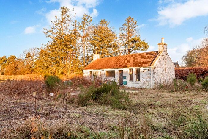 2 Bedroom Bungalow For Sale In St. Andrews, KY16