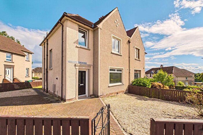 3 Bedroom Semi-Detached House For Sale In Raeburn Crescent, Kirkcaldy, KY2
