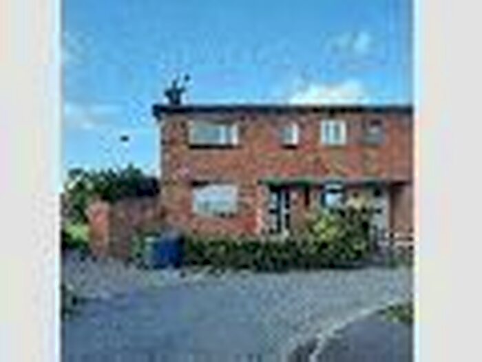 1 Bedroom Flat To Rent In Green Close, Stone, ST15