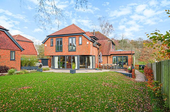 4 Bedroom Detached House To Rent In Danes Road, Awbridge, Romsey, Hampshire, SO51