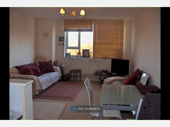 1 Bedroom Flat To Rent In Westcombe Park Road, London, SE3