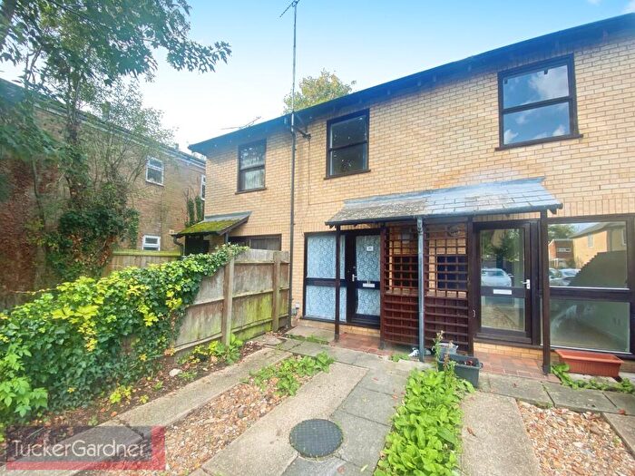 1 Bedroom House To Rent In Pakenham Close, Cambridge, CB4