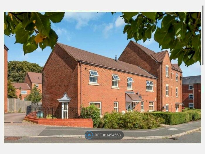 2 Bedroom Maisonette To Rent In Faulkner Drive, Bletchley, Milton Keynes, MK3