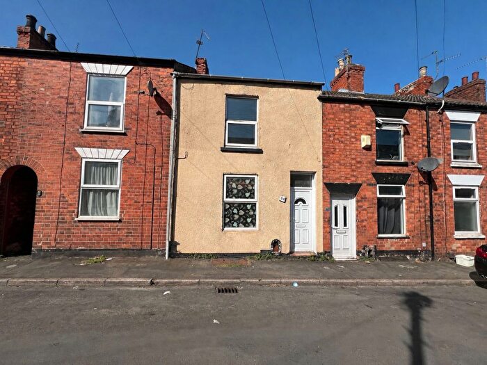 3 Bedroom Terraced House For Sale In Grantley Street, Grantham, NG31