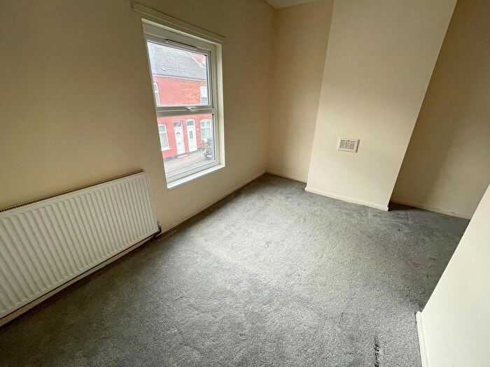 2 Bedroom Property To Rent In Prince Street, Walsall, WS2