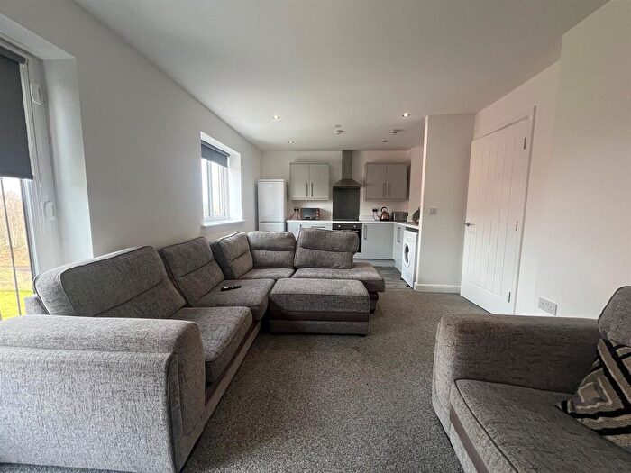 2 Bedroom Property To Rent In Farrier Close, Swinton, Manchester, M27