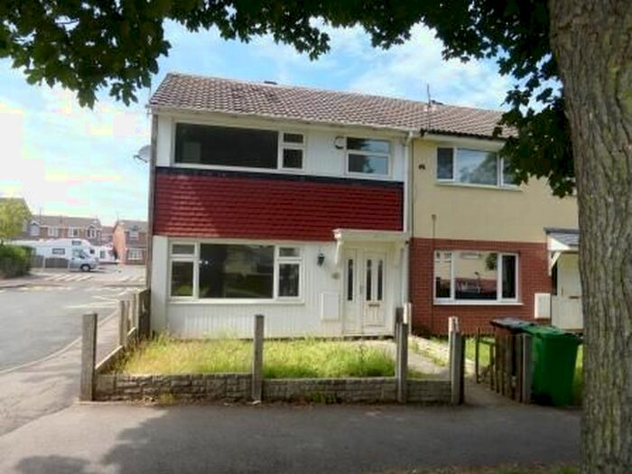 3 Bedroom End Of Terrace House To Rent In Woolsington Close, Strelley, Nottingham, NG8