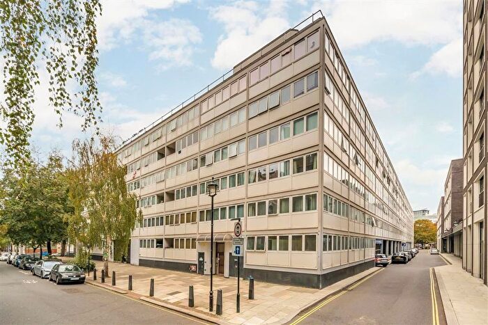 2 Bedroom Flat To Rent In Clipstone Street, Fitzrovia Amp; Covent Garden, W1W