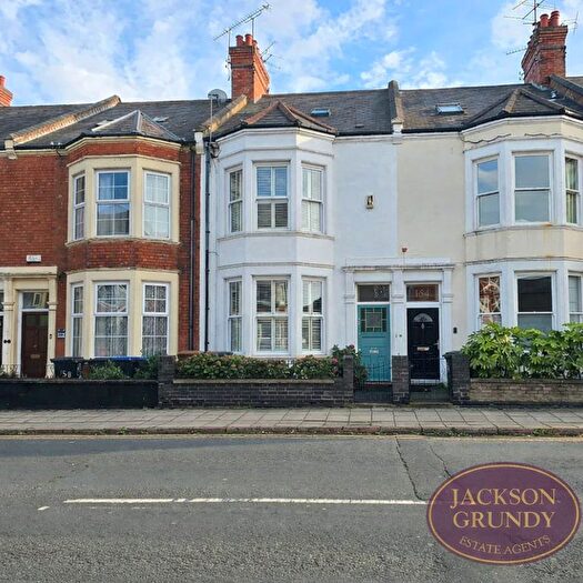 5 Bedroom Terraced House For Sale In Abington Avenue, Abington, NN1