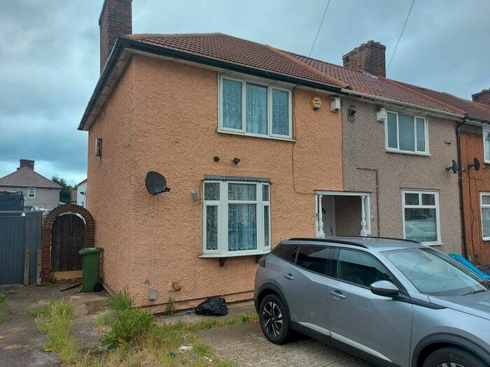 2 Bedroom Terraced House To Rent In Romsey Road, Dagenham, Essex, RM9