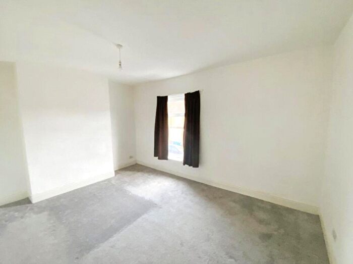 3 Bedroom Terraced House For Sale In St. Matthew Street, Hull, East Riding Of Yorkshi, HU3