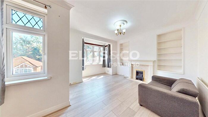 2 Bedroom Maisonette To Rent In Beaumont Avenue, Wembley, HA0