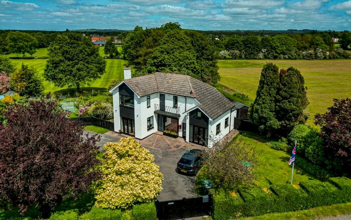 4 Bedroom Detached House For Sale In Legsby Road, Market Rasen, LN8