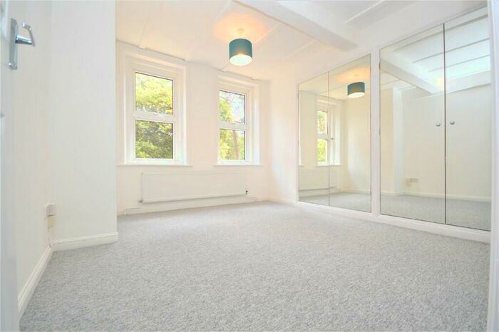 2 Bedroom Apartment To Rent In Bournemouth Close To Town Centre, BH2