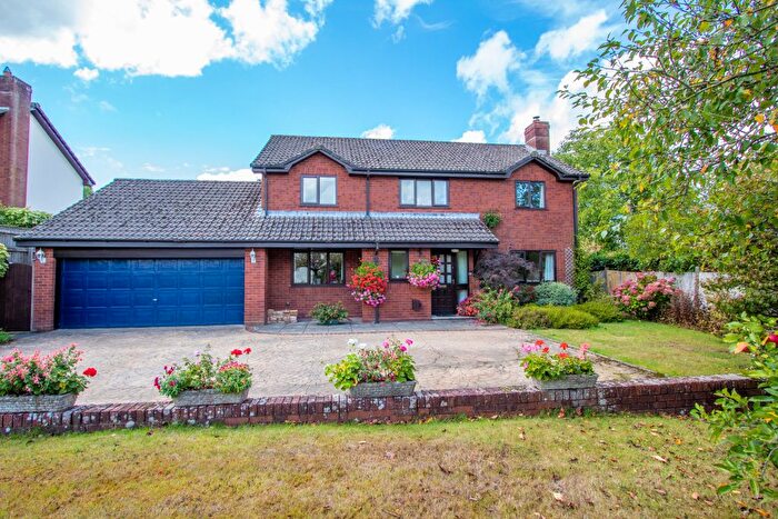4 Bedroom Detached House For Sale In Farthings Rise, Plymtree, EX15