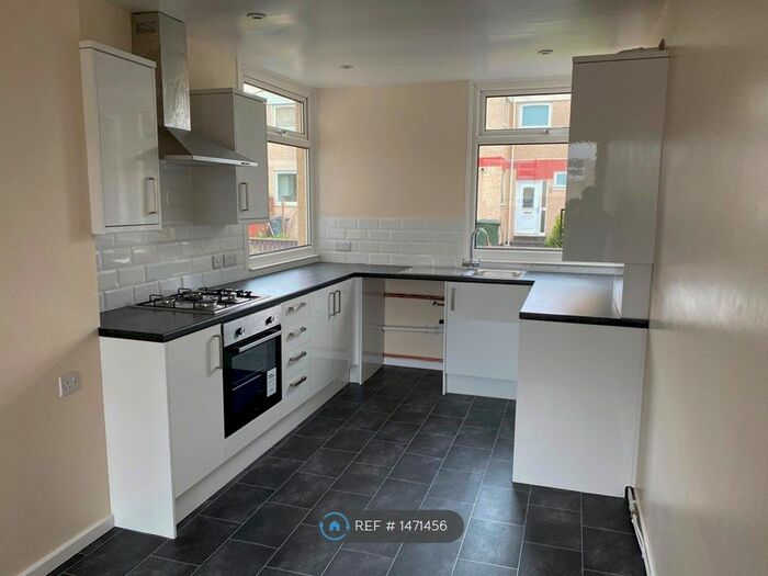 3 Bedroom Terraced House To Rent In Angus Close, Killingworth, NE12