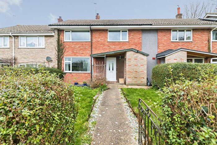3 Bedroom Terraced House For Sale In St. Felix Rise, Flixton, Bungay, NR35