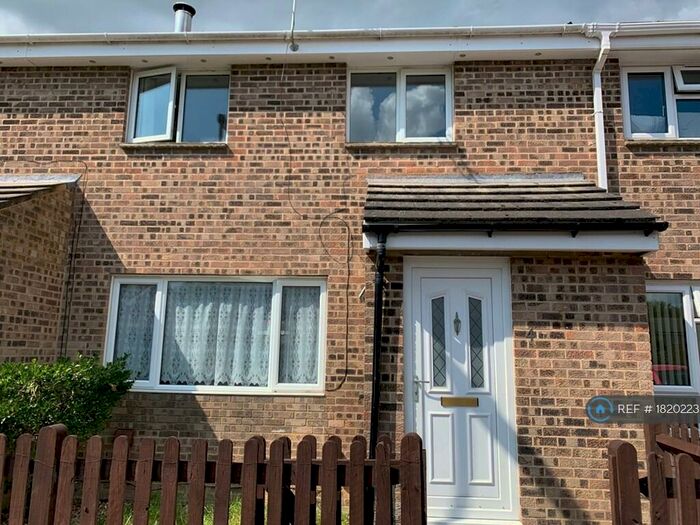 3 Bedroom Terraced House To Rent In Tanners Road, North Baddesley, Southampton, SO52