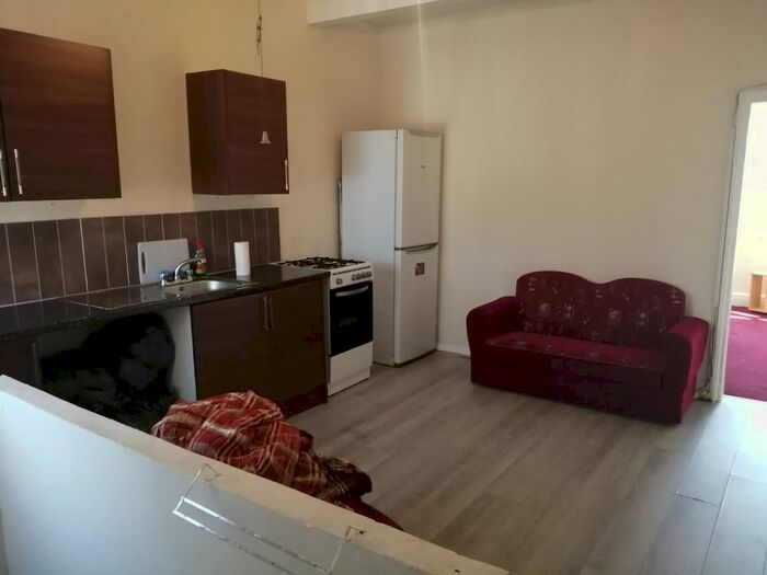 1 Bedroom Flat To Rent In Washwood Heath Road, Birmingham, B8