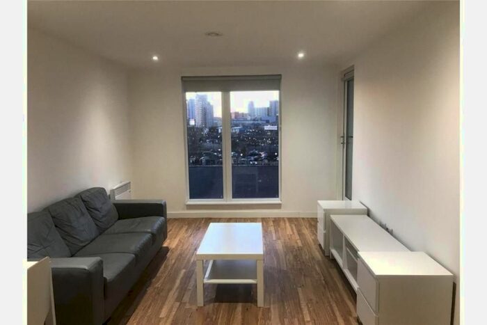 2 Bedroom Flat To Rent In Twickenham Road, Isleworth TW7