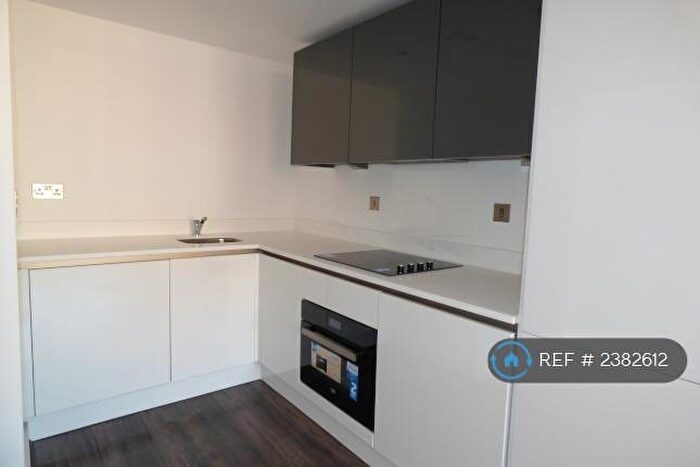 1 Bedroom Flat To Rent In Madison House, Birmingham, B5
