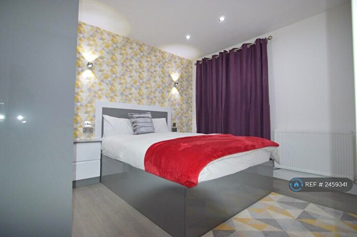 1 Bedroom Flat To Rent In Cross Street, Reading, RG1