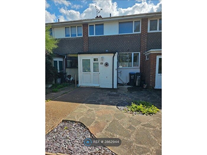2 Bedroom Terraced House To Rent In Magdalen Court, Broadstairs, CT10
