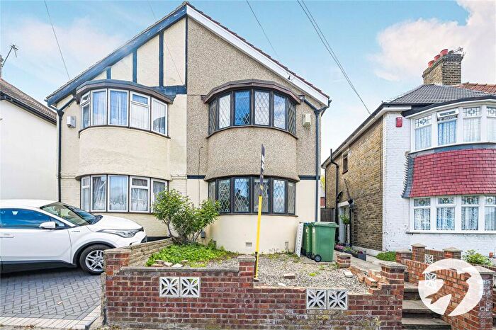 3 Bedroom Semi Detached House For Sale In Lyme Road, Welling, Kent, DA16
