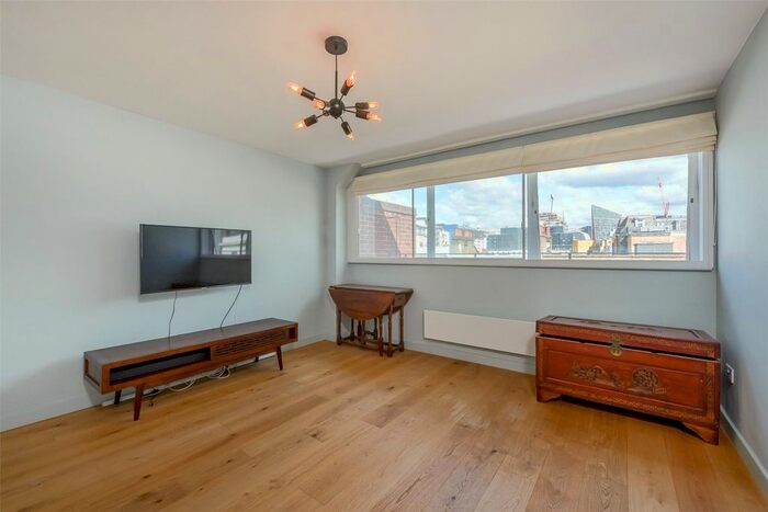 2 Bedroom Flat To Rent In Warwick Way, Pimlico, SW1V