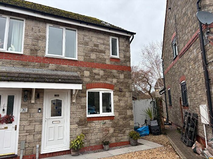 2 Bedroom End Of Terrace House To Rent In Clos Ogney, Llantwit Major, South Glamorgan, Vale Of Glamorgan, The, CF61