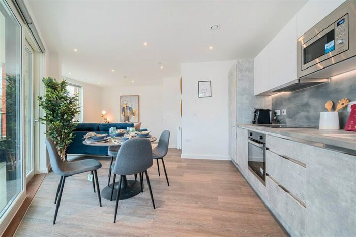 1 Bedroom Apartment To Rent In Bed, Second Floor Tulle At Quail Court In Elements, EN3