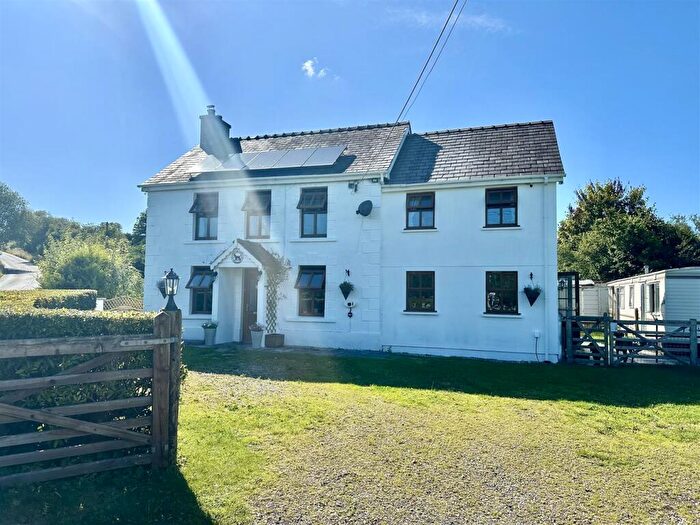 4 Bedroom Smallholding For Sale In Abergorlech Road, Llansawel, Llandeilo, SA19