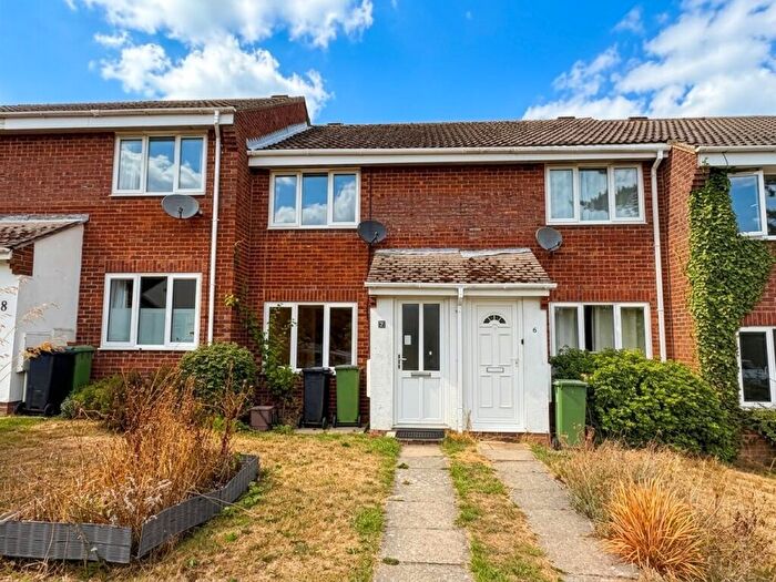 2 Bedroom House To Rent In Fry Close, Hamble, Southampton, SO31