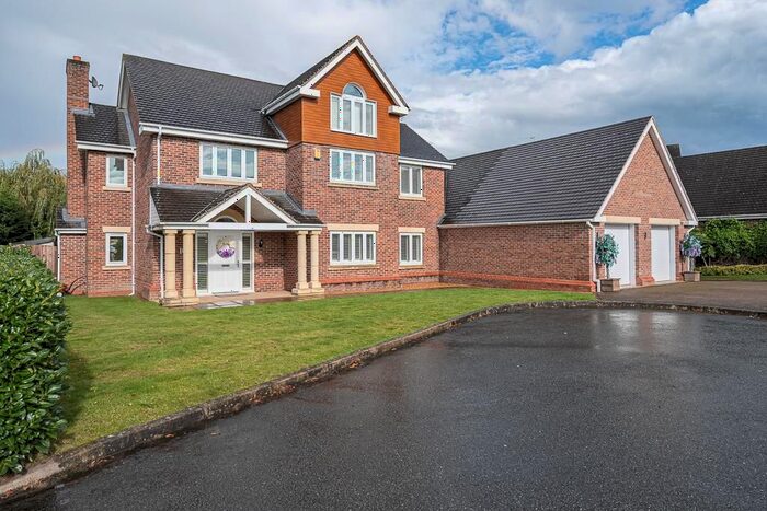 5 Bedroom Detached House For Sale In Hampstead Drive, Wychwood Park, Weston, CW2